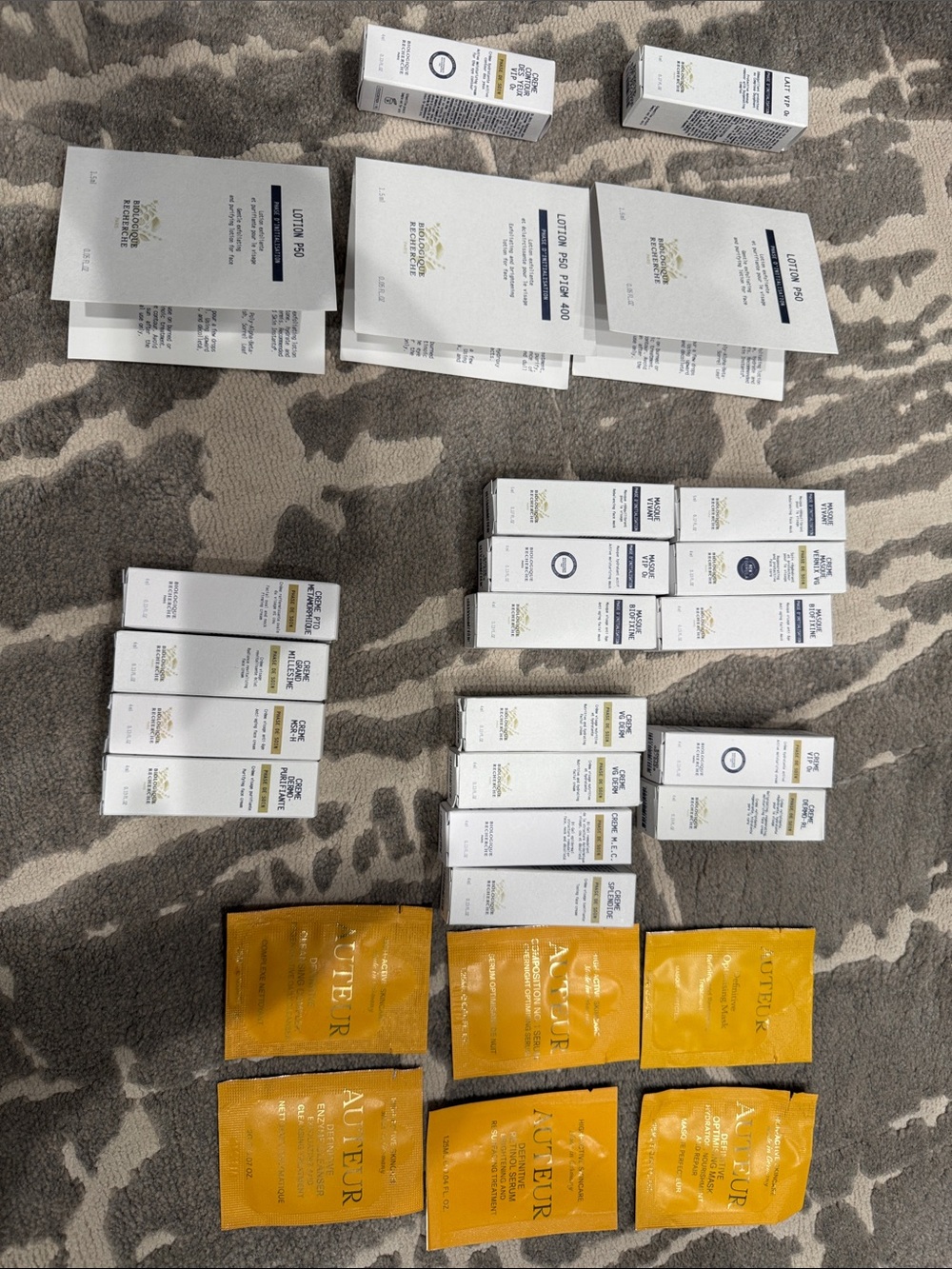 Biólogique Recherche sample pack plus Auteur